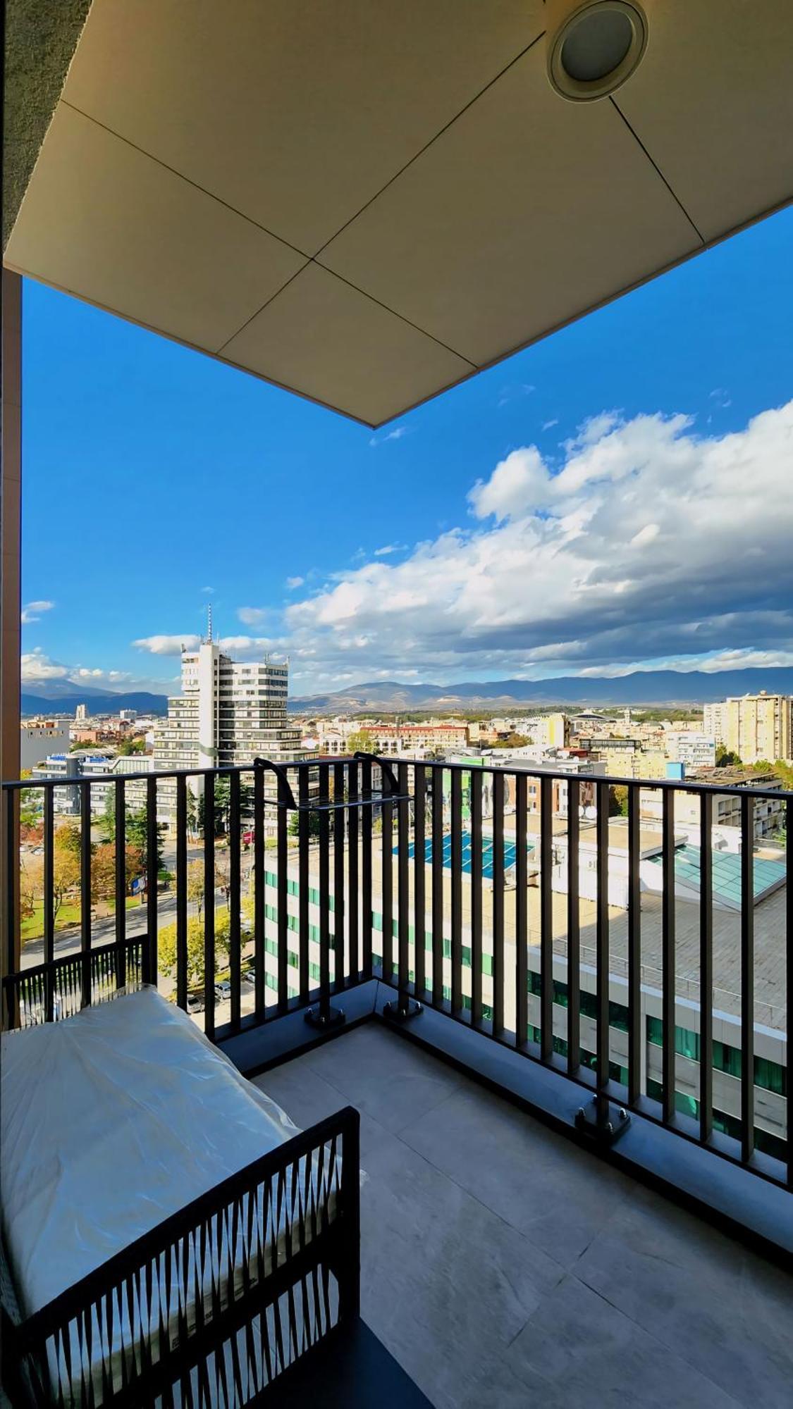 Diamond Residences 10Th Fl. Lux Apt. W/ City View Skopje Exterior foto